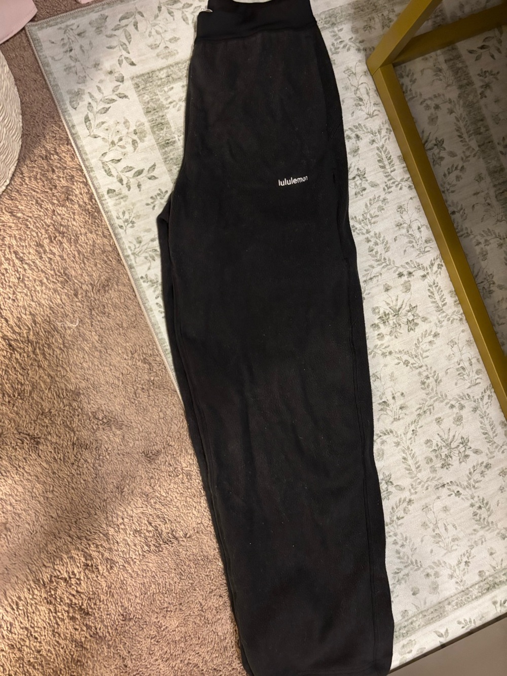 lululemon athletica Women’s Black Fleece Pants